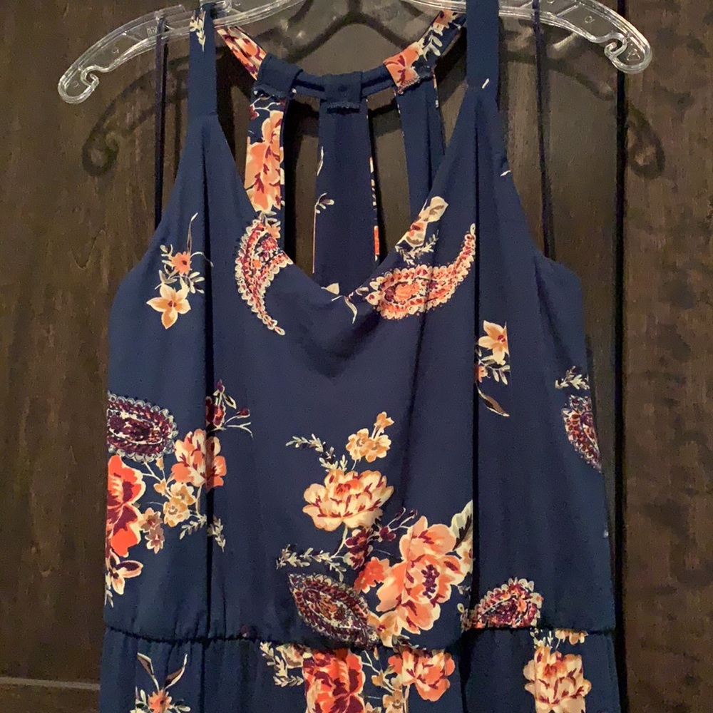 Maxi dress NWT - Picture 2 of 6